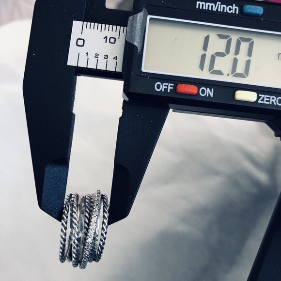 David Yurman Crossover Ring w Pave Diamonds Size 5 Comes w/ DY Pouch Beautiful - Picture 4 of 16